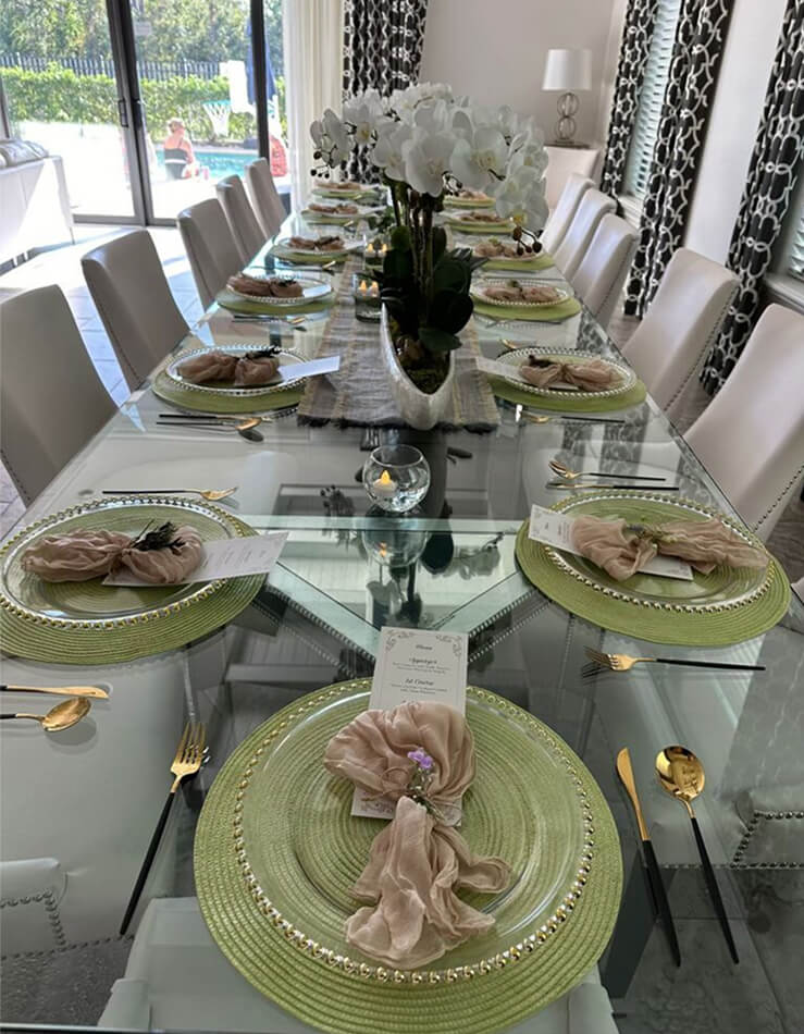 Dinner Table image - Amor Cooking